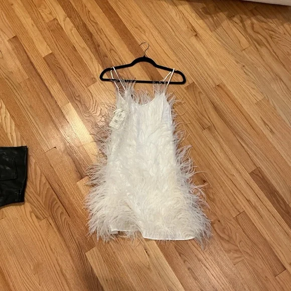 Cult Gaia Ivory Feathered Mini Dress - Picture 3 of 4